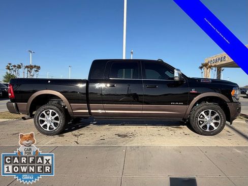 Used 2024 RAM 2500 Limited w/ Towing Technology Group image 21