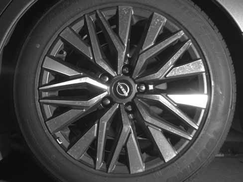 Used 2025 Nissan Altima 2.5 SV image 14