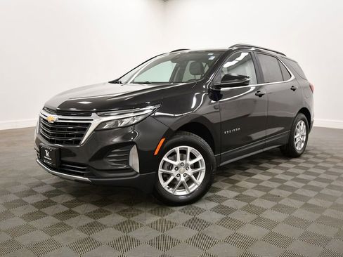 Used 2023 Chevrolet Equinox LT AWD/4WD image 2
