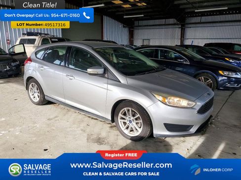 Used 2017 Ford Focus SE FWD image 5