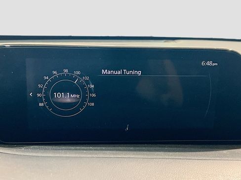 Used 2023 MAZDA MAZDA3 s FWD image 10