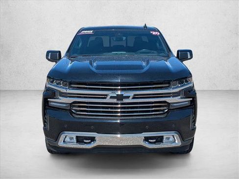Used 2020 Chevrolet Silverado 1500 High Country w/ Technology Package AWD/4WD image 2