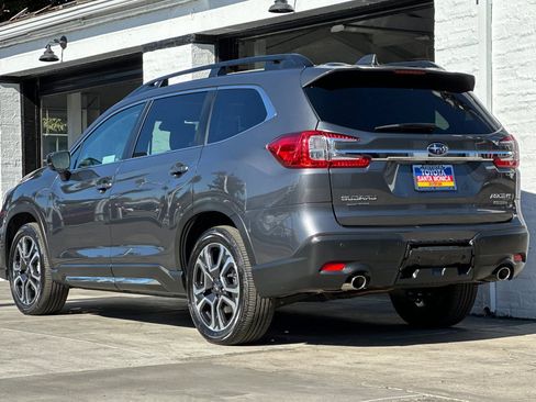 Used 2024 Subaru Ascent Limited w/ Technology Package image 6