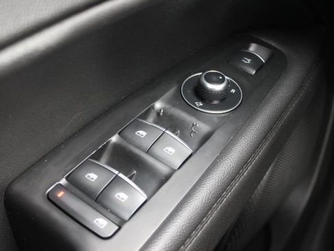 Used 2023 Alfa Romeo Stelvio Veloce image 19