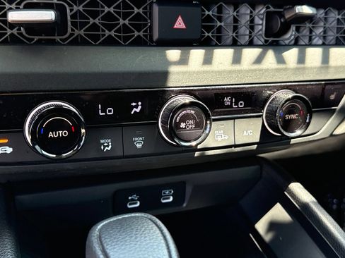 Used 2025 Honda Accord SE image 32