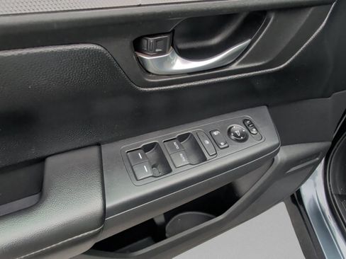 Used 2023 Honda CR-V EX image 10