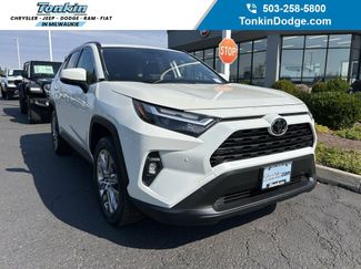Used 2022 Toyota RAV4 XLE Premium image 1