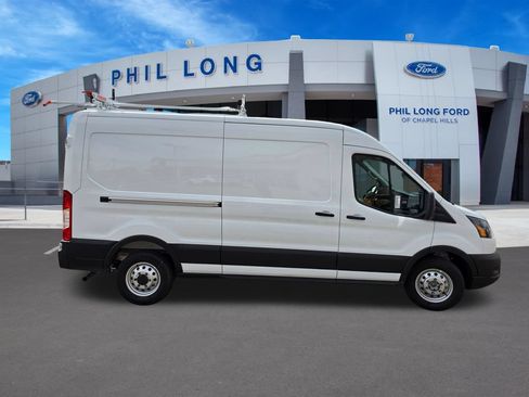 New 2026 Ford Transit 250 148 Medium Roof Extended AWD image 10