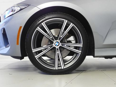 Used 2023 BMW 330i Sedan w/ Premium Package RWD image 5