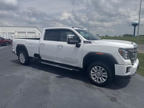Used 2023 GMC Sierra 3500 Denali w/ Denali Ultimate Package AWD/4WD image 5