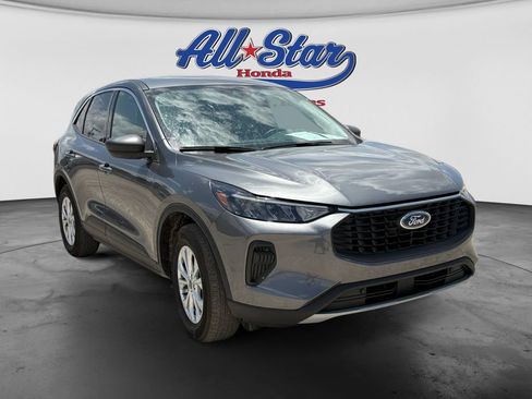 Used 2023 Ford Escape Active AWD/4WD image 8
