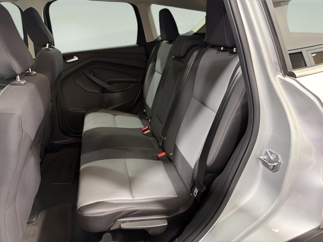 Used 2018 Ford Escape SE FWD image 29