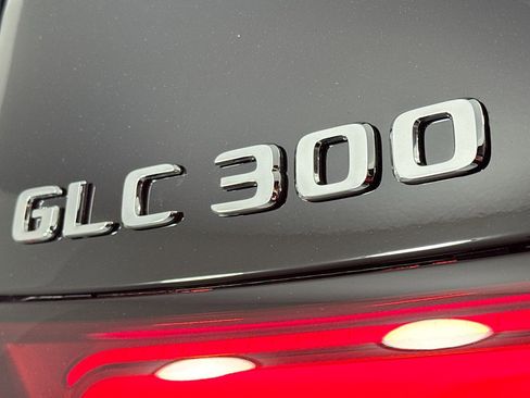 New 2026 Mercedes-Benz GLC 300 4MATIC image 8