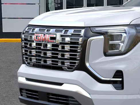 New 2026 GMC Terrain Denali image 37