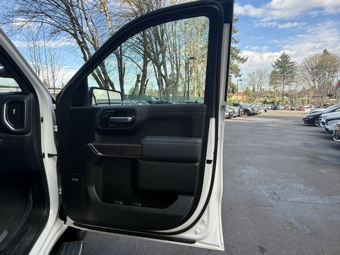 Used 2021 GMC Sierra 1500 Denali w/ Denali Ultimate Package image 17