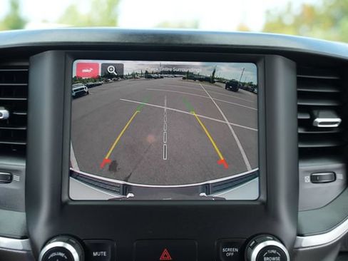 Used 2022 RAM 1500 Big Horn AWD/4WD image 26