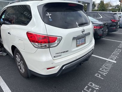 Used 2015 Nissan Pathfinder SV w/ Trailer Tow Package