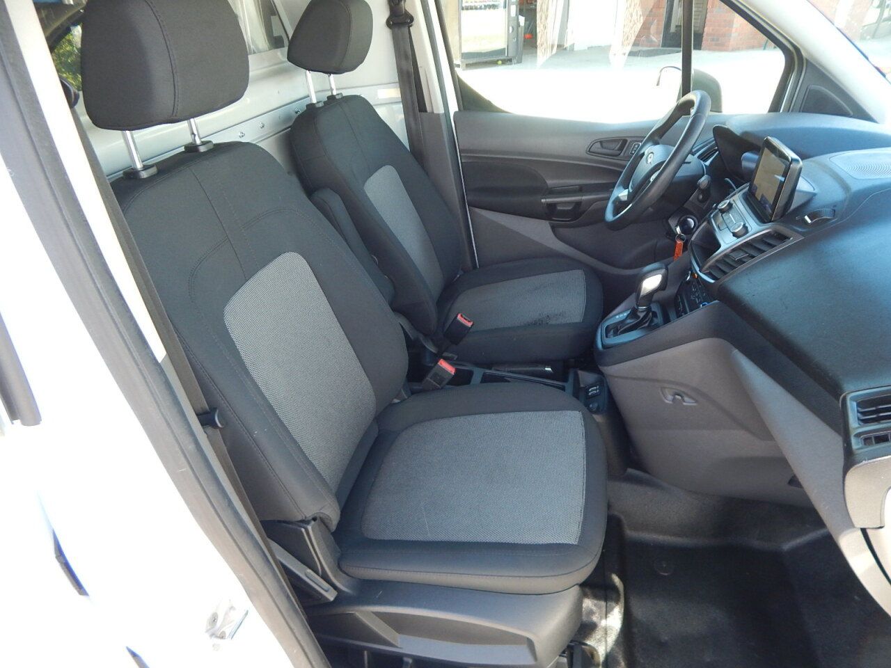 Used 2021 Ford Transit Connect XL FWD image 20