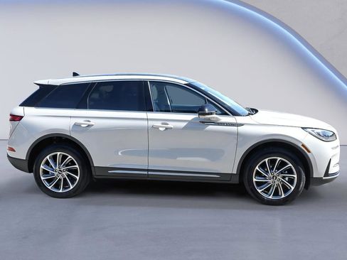 Certified 2024 Lincoln Corsair AWD w/ Equipment Group 101A image 8