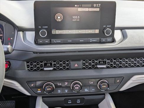 Used 2023 Honda Accord EX image 12