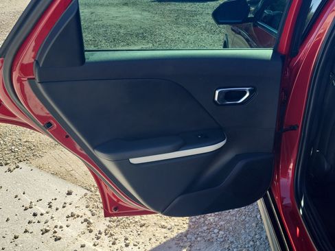 Used 2025 Kia K4 GT-Line w/ GT-Line Sunroof Package FWD image 12