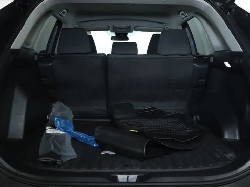 Used 2023 Toyota RAV4 LE image 31