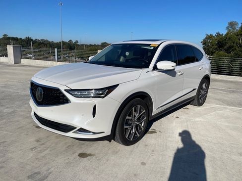 Used 2023 Acura MDX FWD w/ Technology Package image 3