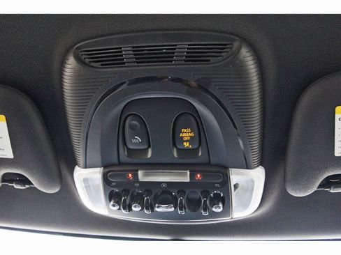 Used 2019 MINI Cooper 2-Door Hardtop FWD image 24
