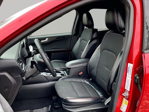 Certified 2023 Ford Escape ST-Line w/ Tech Pack #1 image 25