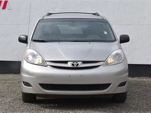 Used 2008 Toyota Sienna LE AWD/4WD image 7