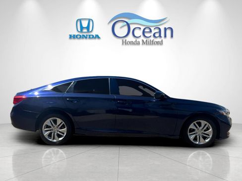 Used 2019 Honda Accord LX image 2