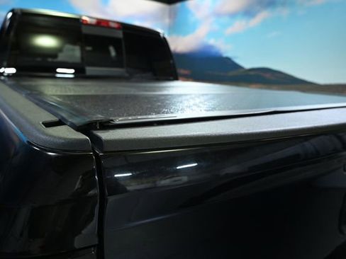 Used 2020 RAM 2500 Laramie w/ Night Edition image 16