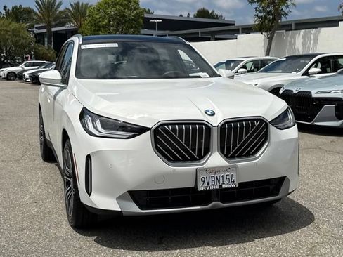 Used 2026 BMW X3 xDrive30i w/ Convenience Package AWD/4WD image 5