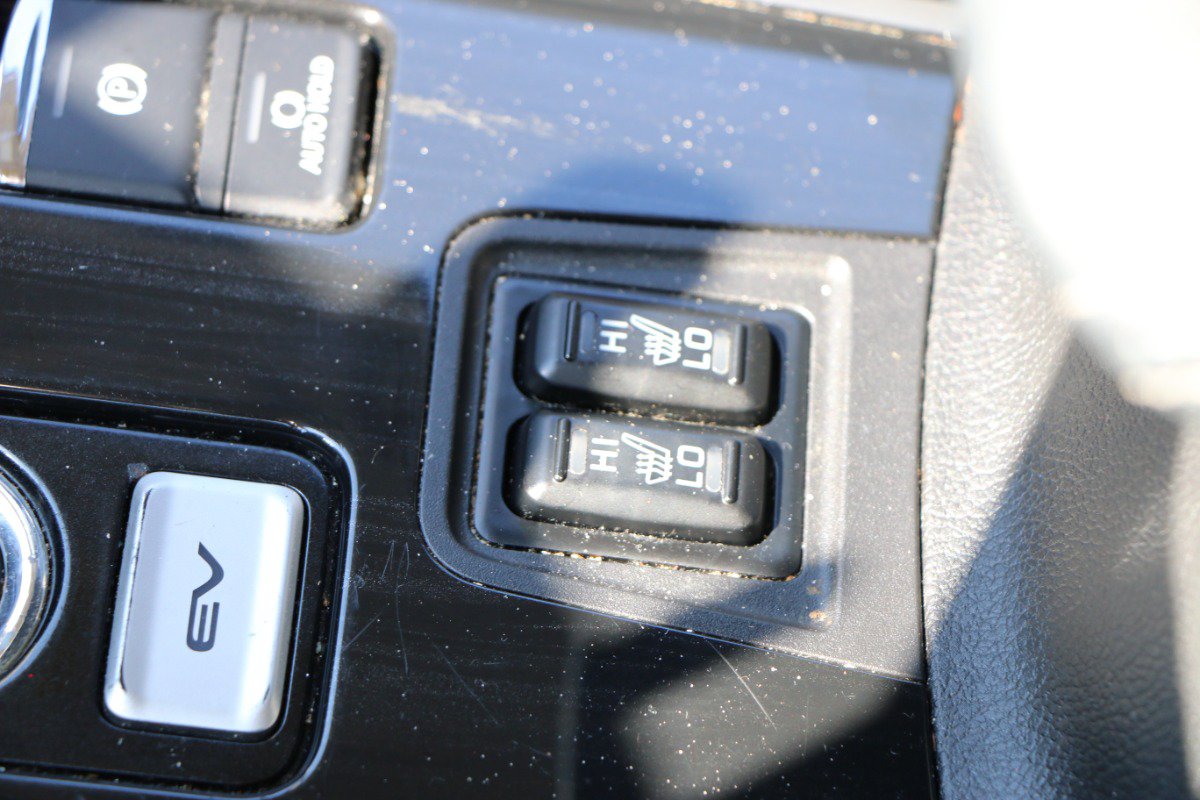 Used 2018 Mitsubishi Outlander SEL AWD/4WD image 24