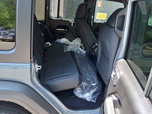 New 2026 Jeep Wrangler Unlimited Sport AWD/4WD image 31