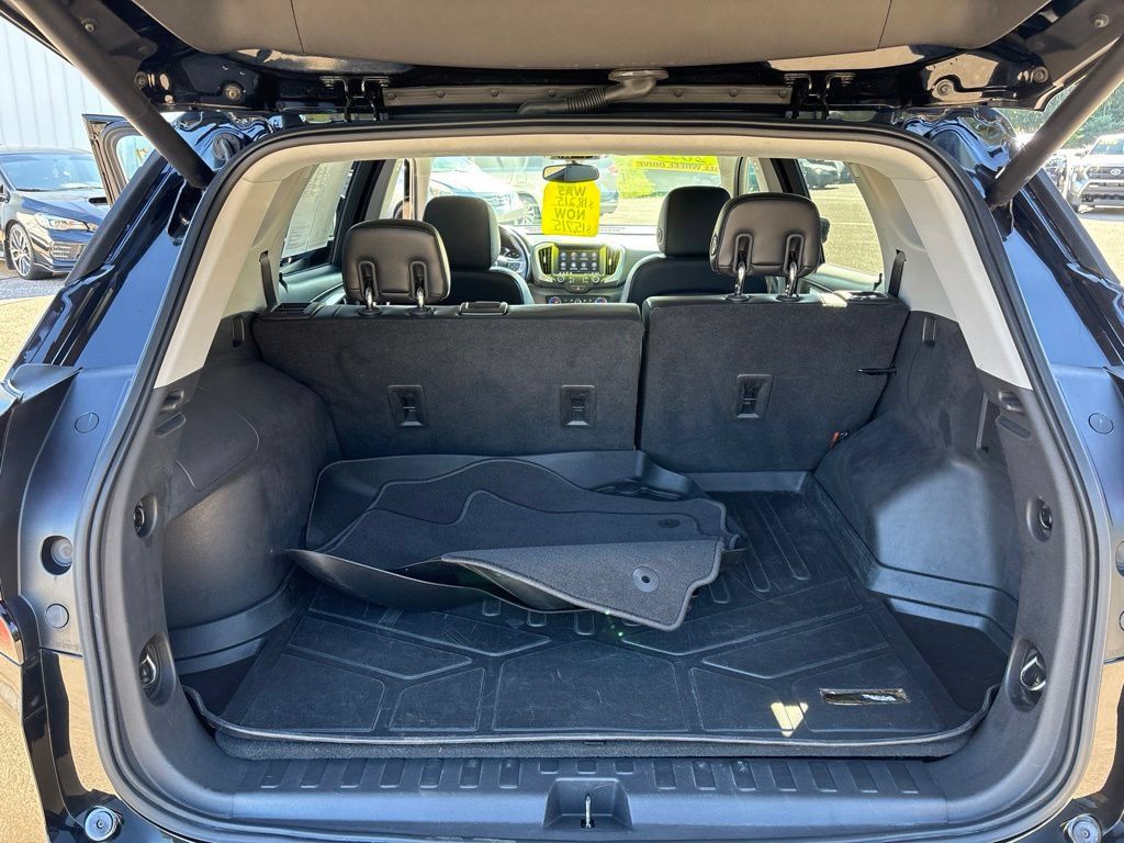 Used 2019 GMC Terrain SLT w/ Preferred Package AWD/4WD image 16