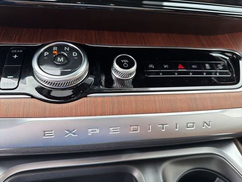 New 2026 Ford Expedition Max King Ranch image 23