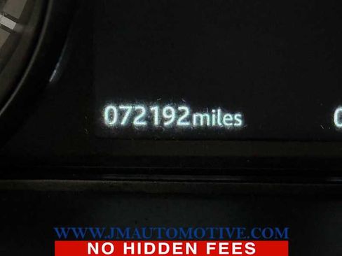 Used 2019 Land Rover Discovery Sport HSE Luxury image 21