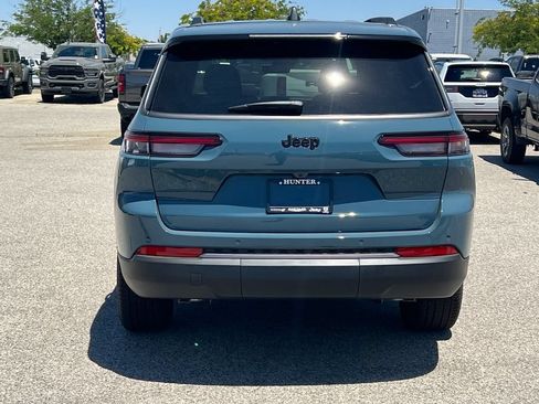 New 2026 Jeep Grand Cherokee L Limited w/ Limited Altitude Package RWD image 6