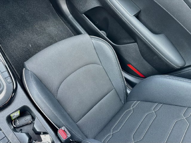 Used 2023 Kia Forte GT-Line w/ GT-Line Technology Package FWD image 22