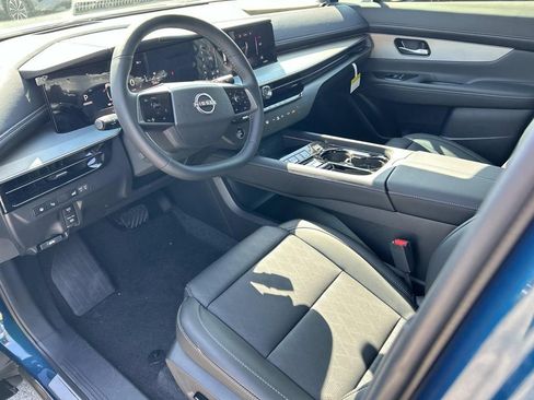 New 2026 Nissan Murano Platinum w/ Cargo Package AWD/4WD image 12