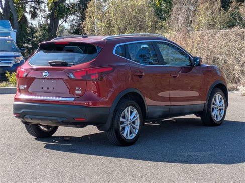 Used 2019 Nissan Rogue Sport SV w/ Technology Package image 5