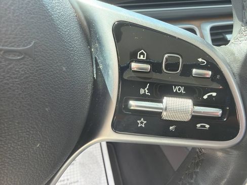 Used 2020 Mercedes-Benz GLS 450 4MATIC image 20