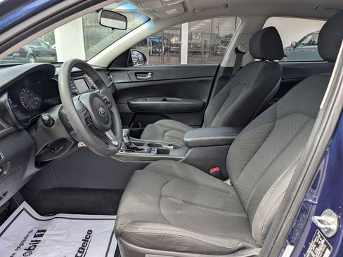 Used 2017 Kia Optima LX FWD image 25