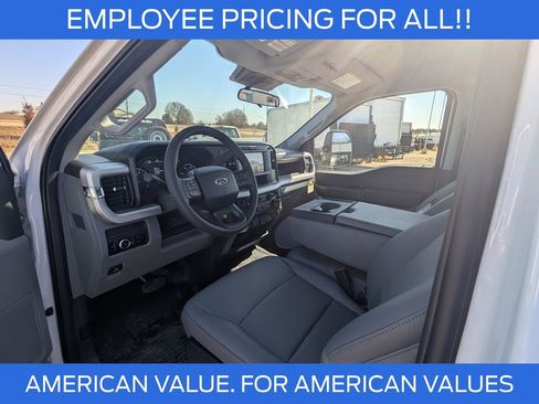 New 2026 Ford F250 XL w/ XL Driver Assist Package RWD image 9