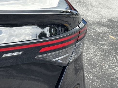 Certified 2023 Honda Accord EX image 16