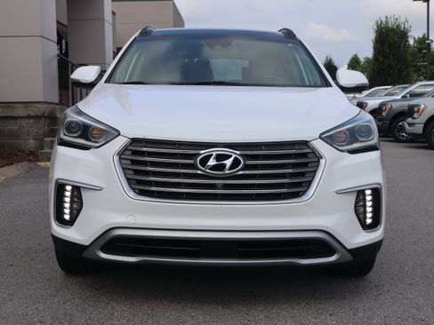 Used 2019 Hyundai Santa Fe XL FWD image 4