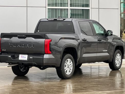 New 2026 Toyota Tundra SR5 w/ SR5 Convenience Package image 4