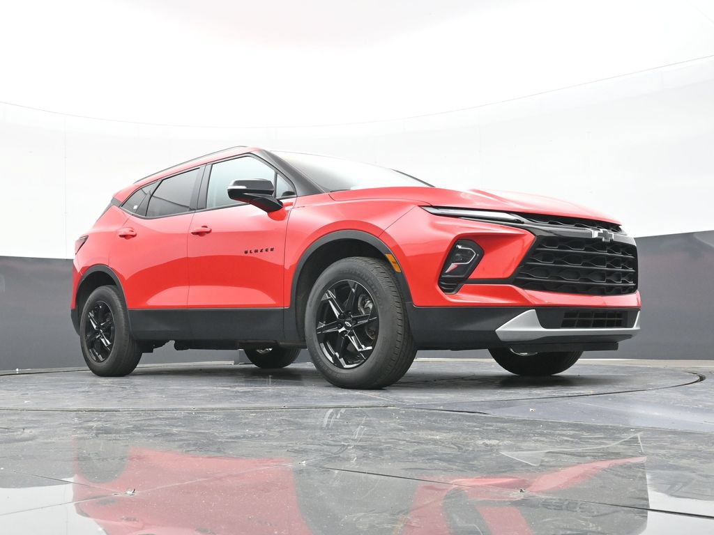 Used 2024 Chevrolet Blazer LT w/ Midnight/Sport Edition FWD image 47