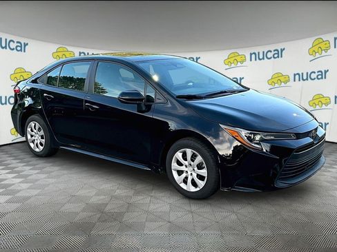 Used 2023 Toyota Corolla LE FWD image 1